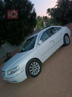 هيونداي أزيرا